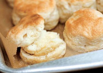 The Most Delicious Recipe in How to Make Buttermilk Biscuits