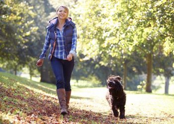 20 Amazing Benefits of Walking in The Morning