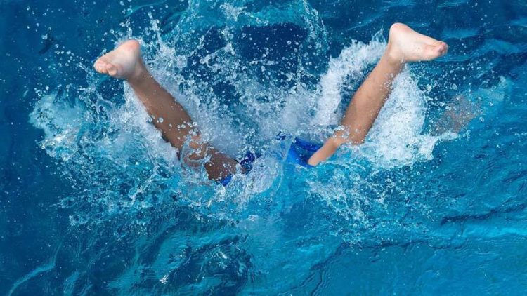 Göttingen Naked Pool